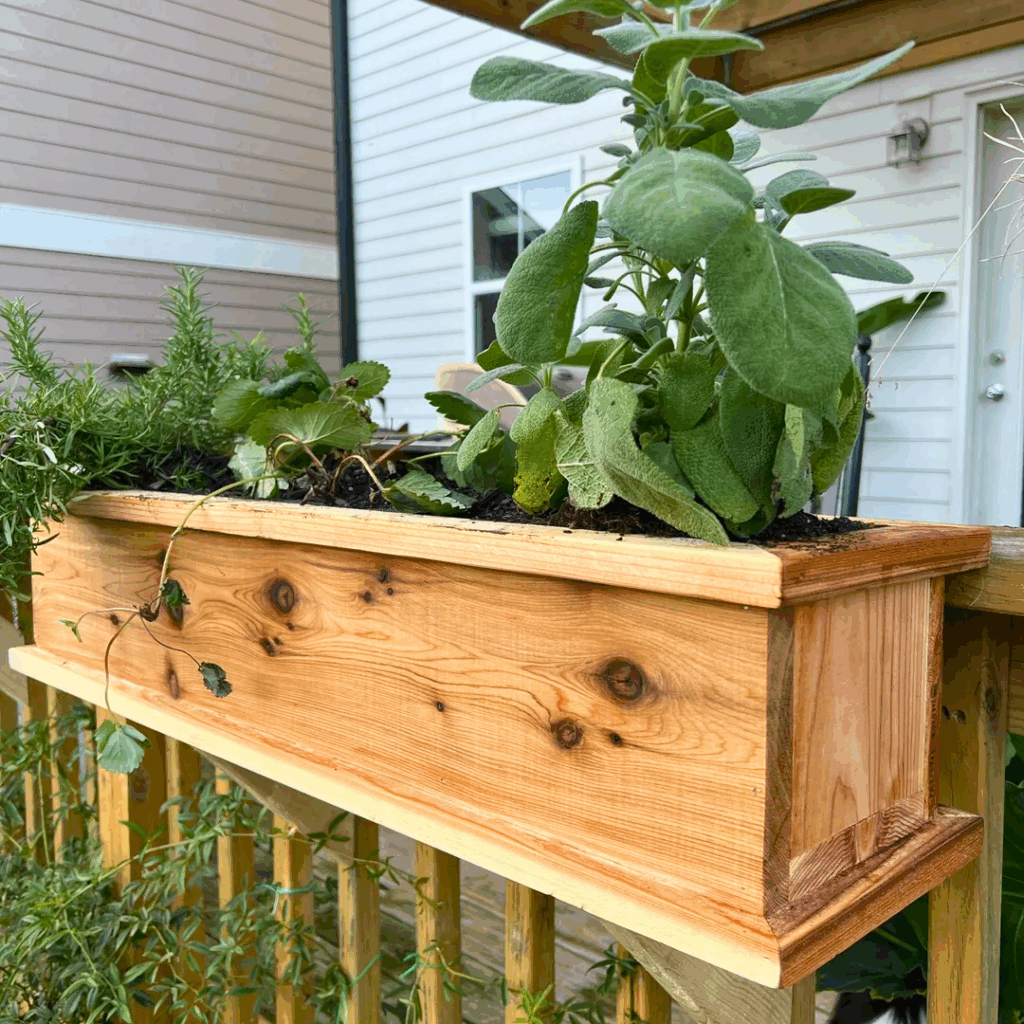 Rail planter